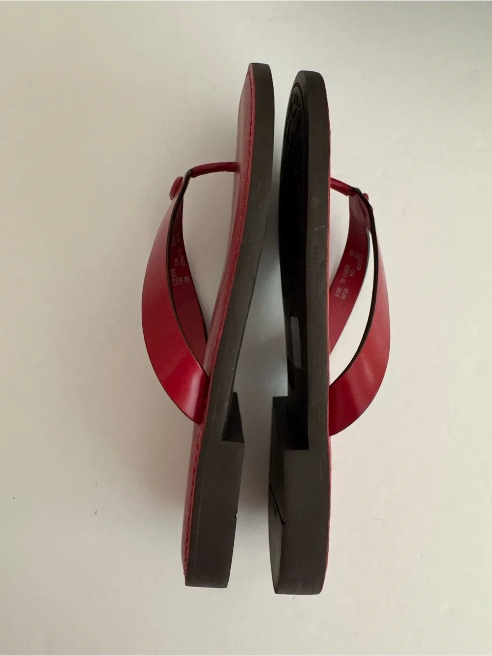 Coach Brianna Ruby Leather Logo Flip Flop Sandals Size 5B CZ379